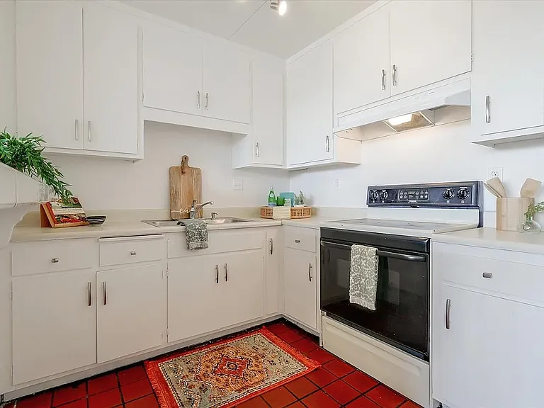180 Dakota Ave #22 — Photo 16