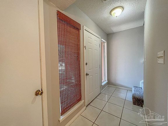 3rd image of 7221 Dogwood Terrace Dr #B