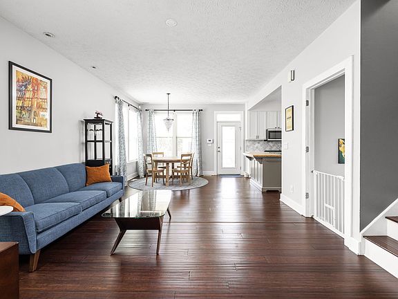 5th image of 2428 N New Jersey St