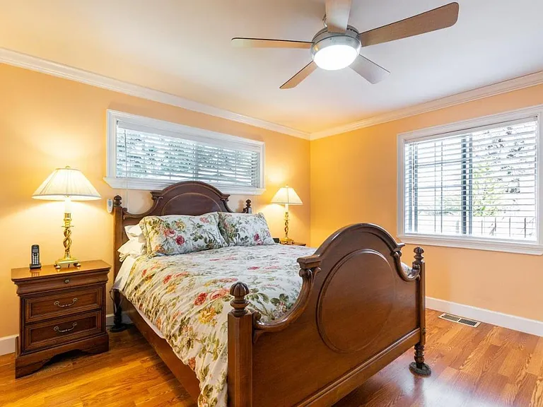 515 Flynn Ave — Photo 21