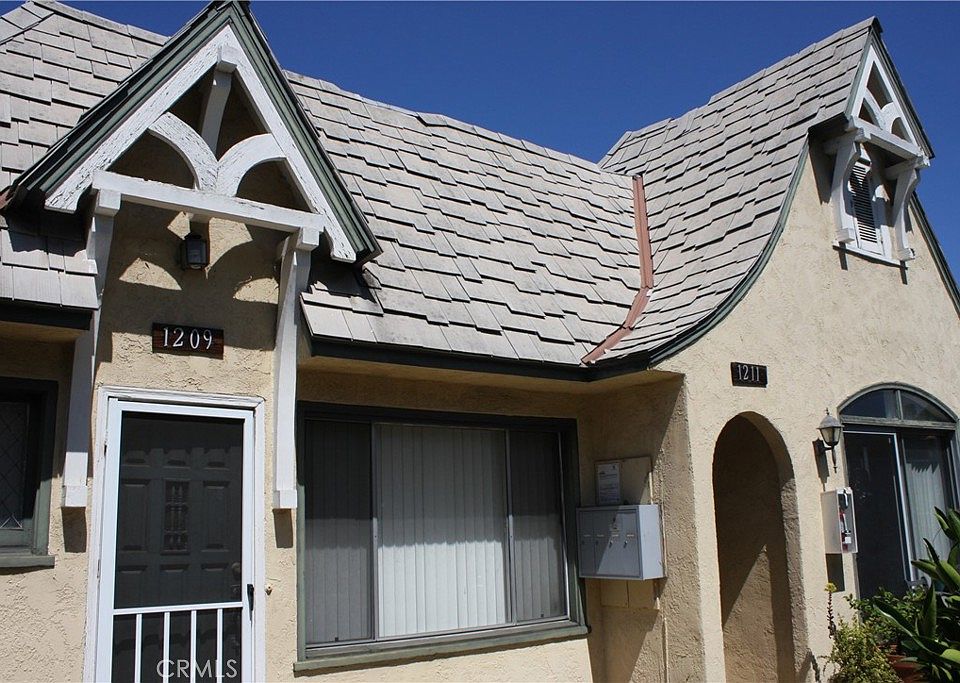 1st image of 1209 Hyperion Ave
