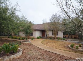 1306 W Oak Estates Dr, San Antonio, TX 78260