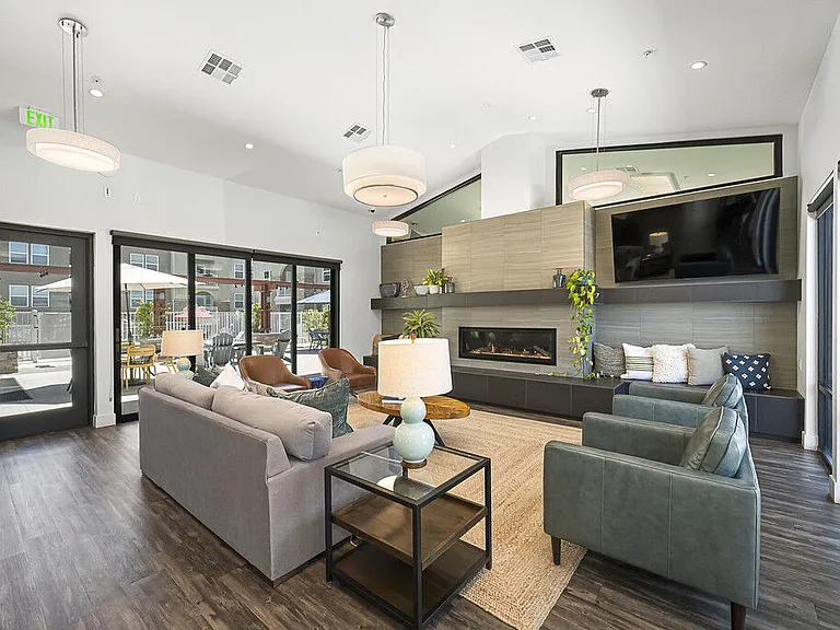Vela Apartments — Photo 67