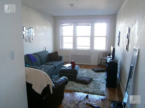 2002 Commonwealth Ave #17 Photo 1