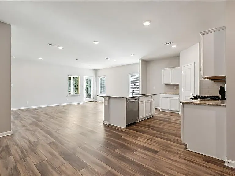 38604 Maddy Ln — Photo 7