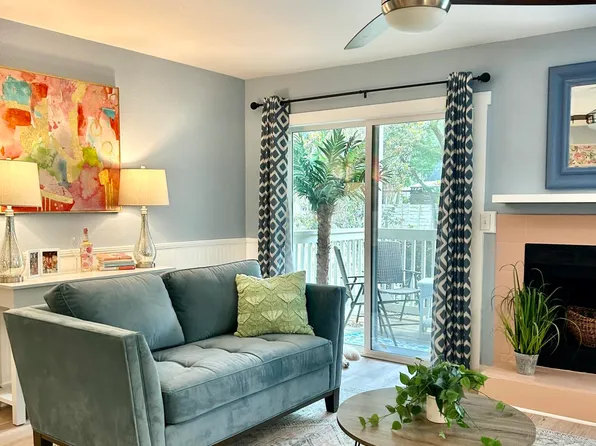 1481 Center Street Ext APT 1206, Mount Pleasant, SC 29464