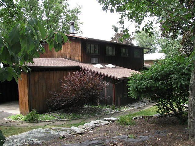 2nd image of 610 Cobb Ave