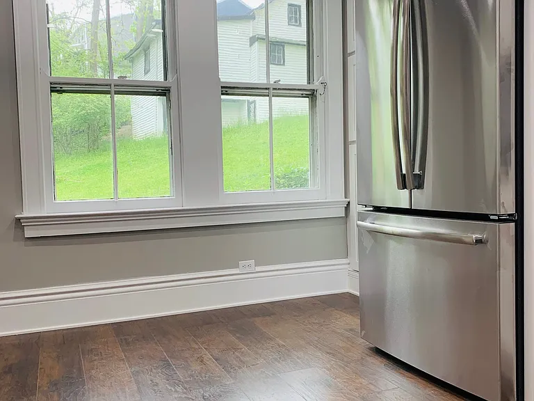 3653 Archer Ave #1 — Photo 5