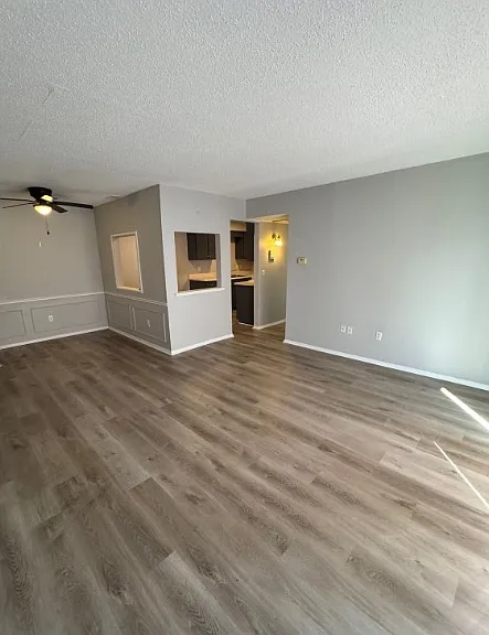 Quail Ridge Apartments — Photo 11