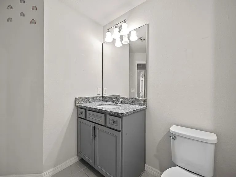 3971 Plainview Dr — Photo 23