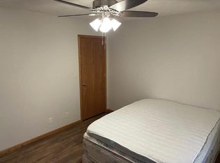 1104 N North Rd, Grand Island, NE 68803