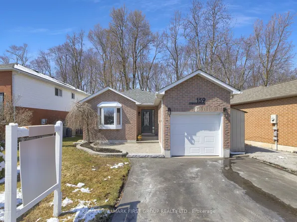 159 Sandringham Dr, Clarington, ON L1E 2G6