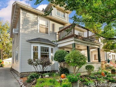617 Atwood St NE, Grand Rapids, MI, 49503