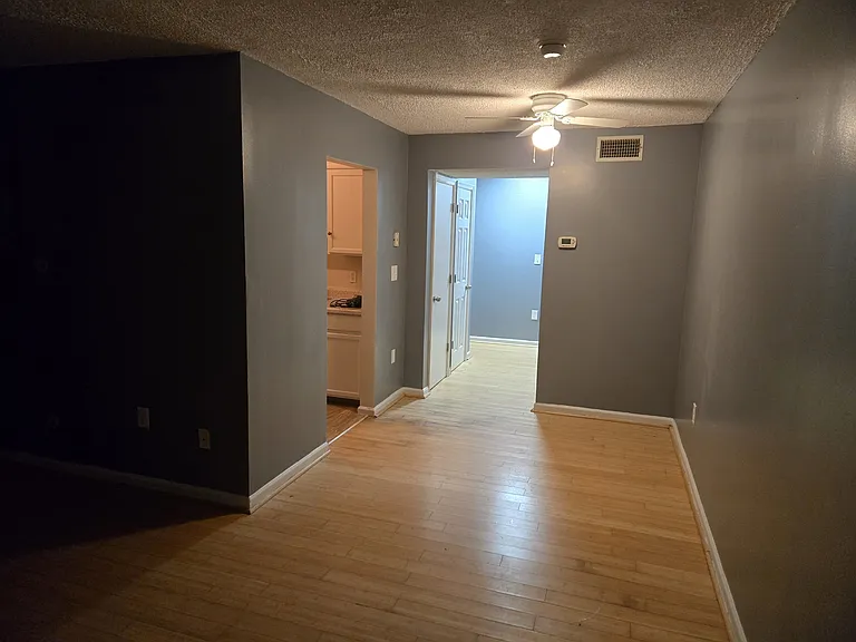10 Halley Pl SE — Photo 6