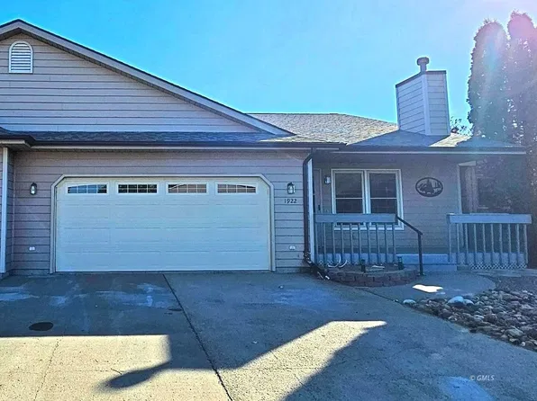 1922 Wyoming Ave #D, Glendive, MT 59330