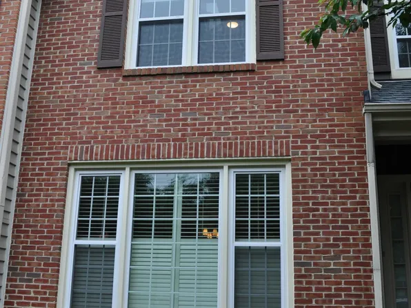 11746 Great Owl Cir, Reston, VA 20194