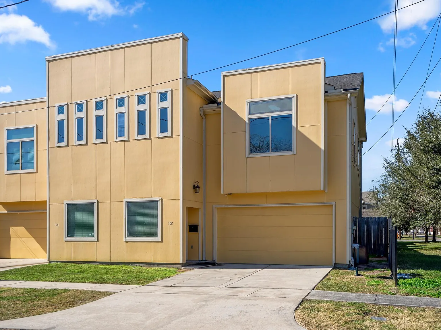 2 bed, 2.5 bath, 1730 sqft, $2,150 — Photo 3