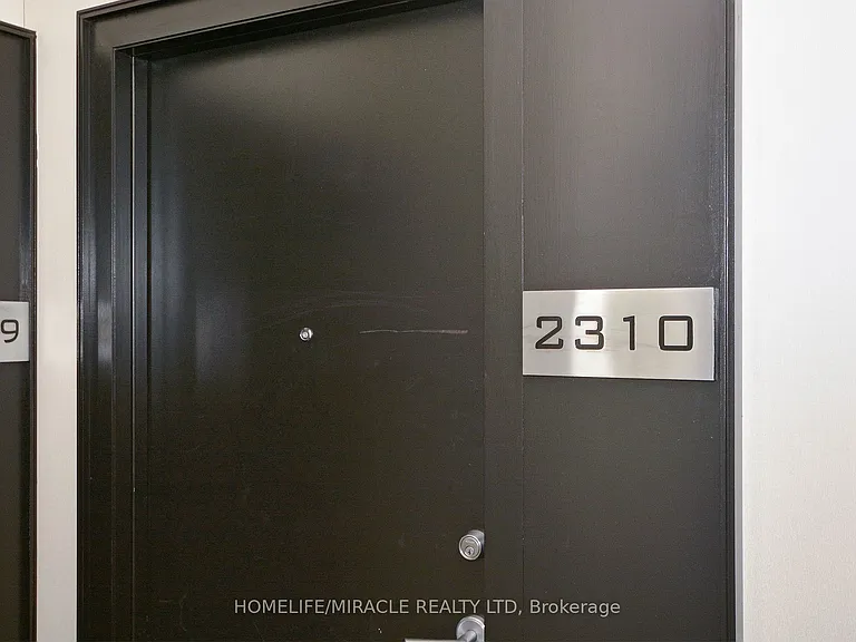 231 Fort York Blvd #2310 — Photo 2
