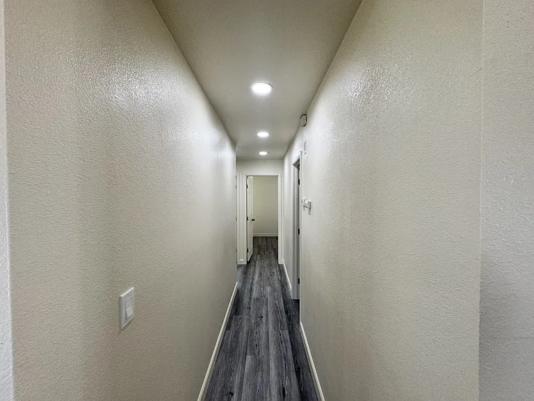 916 Avenida Ysidora — Photo 8