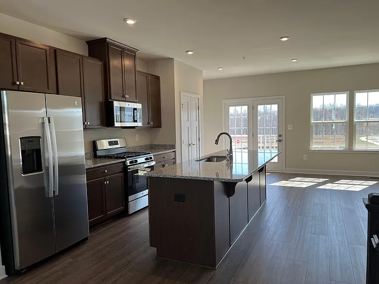 5455 Cedar Grove Dr — Photo 11