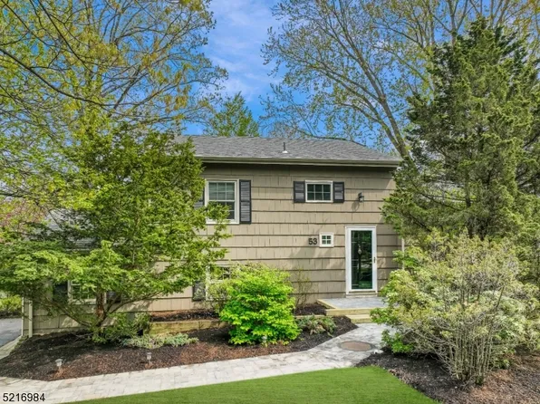 53 Venetian Dr, Jefferson Twp., NJ 07849