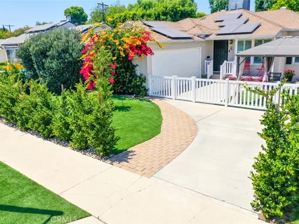 17415 Victory Blvd, Lake Balboa, CA 91406
