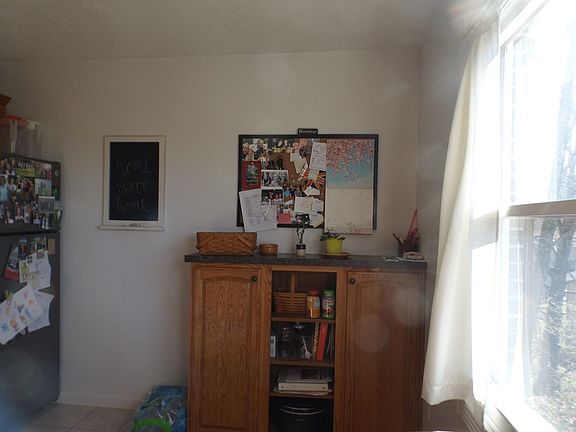 5th image of 200 Tanglewood Dr