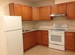 1522 Tasker St, Philadelphia, PA 19145
