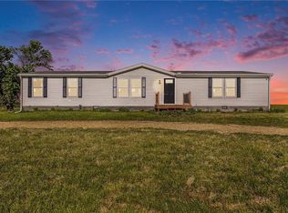 608 Missouri Rd, Richmond, KS 66080