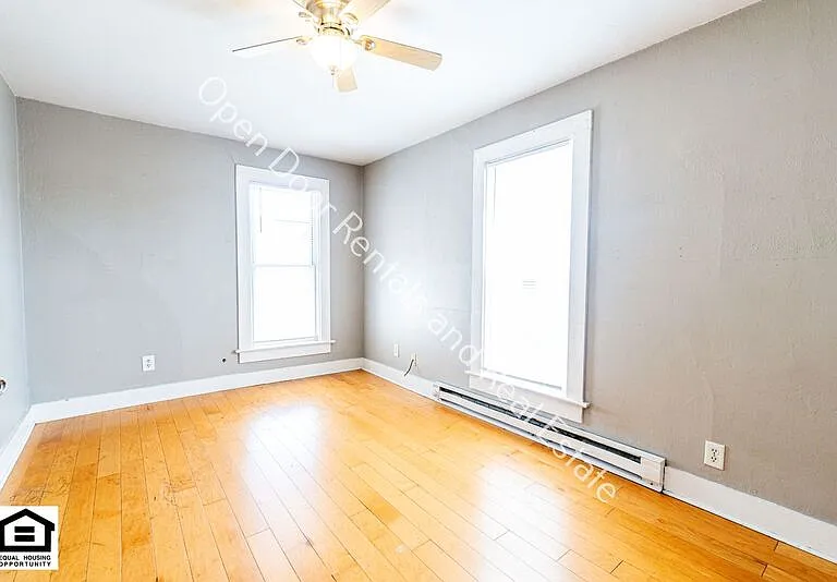 1905 Hillside Ave #3 — Photo 4