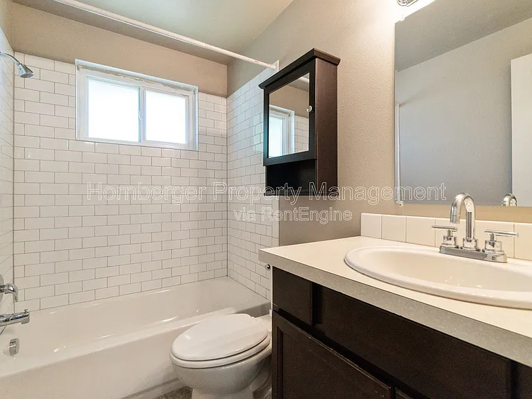 3203 N Smith St #8 — Photo 4