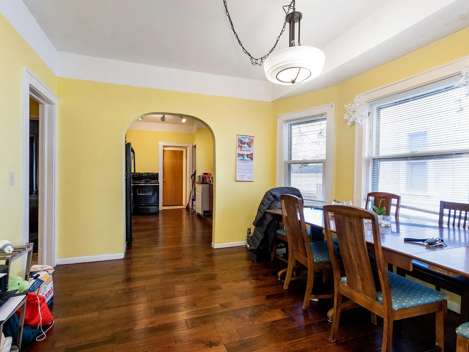 6 bed, 2000 sqft, $3,150 — Photo 3