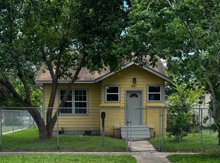 3401 Illinois St, Baytown, TX 77520