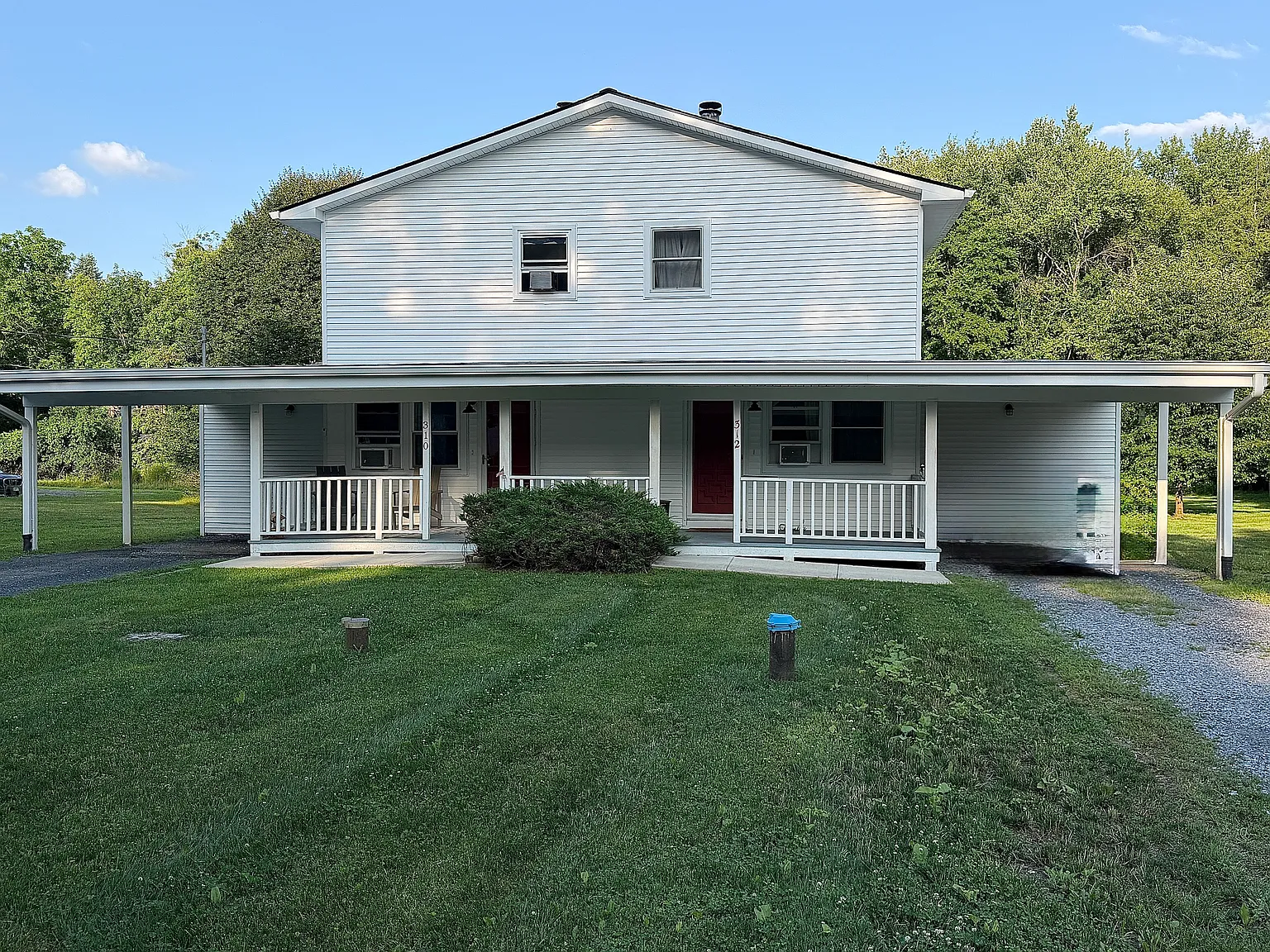 3 bed, 1.5 bath, 1000 sqft, $2,850 — Photo 2