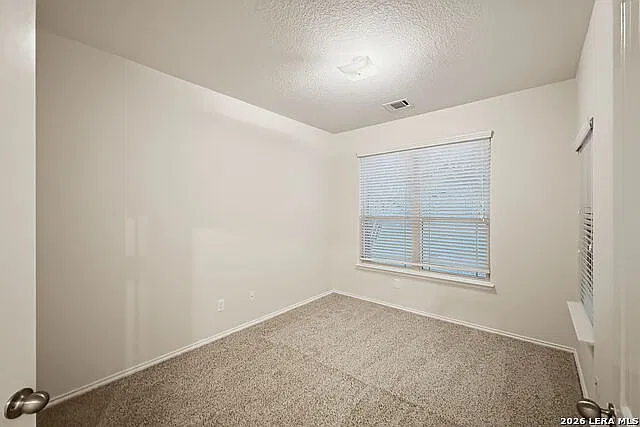 3 bed, 2.0 bath, 1721 sqft, $1,750 — Photo 4