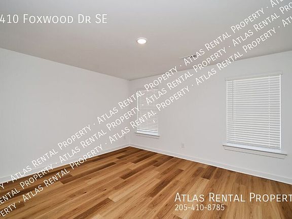 4th image of 4410 Foxwood Dr