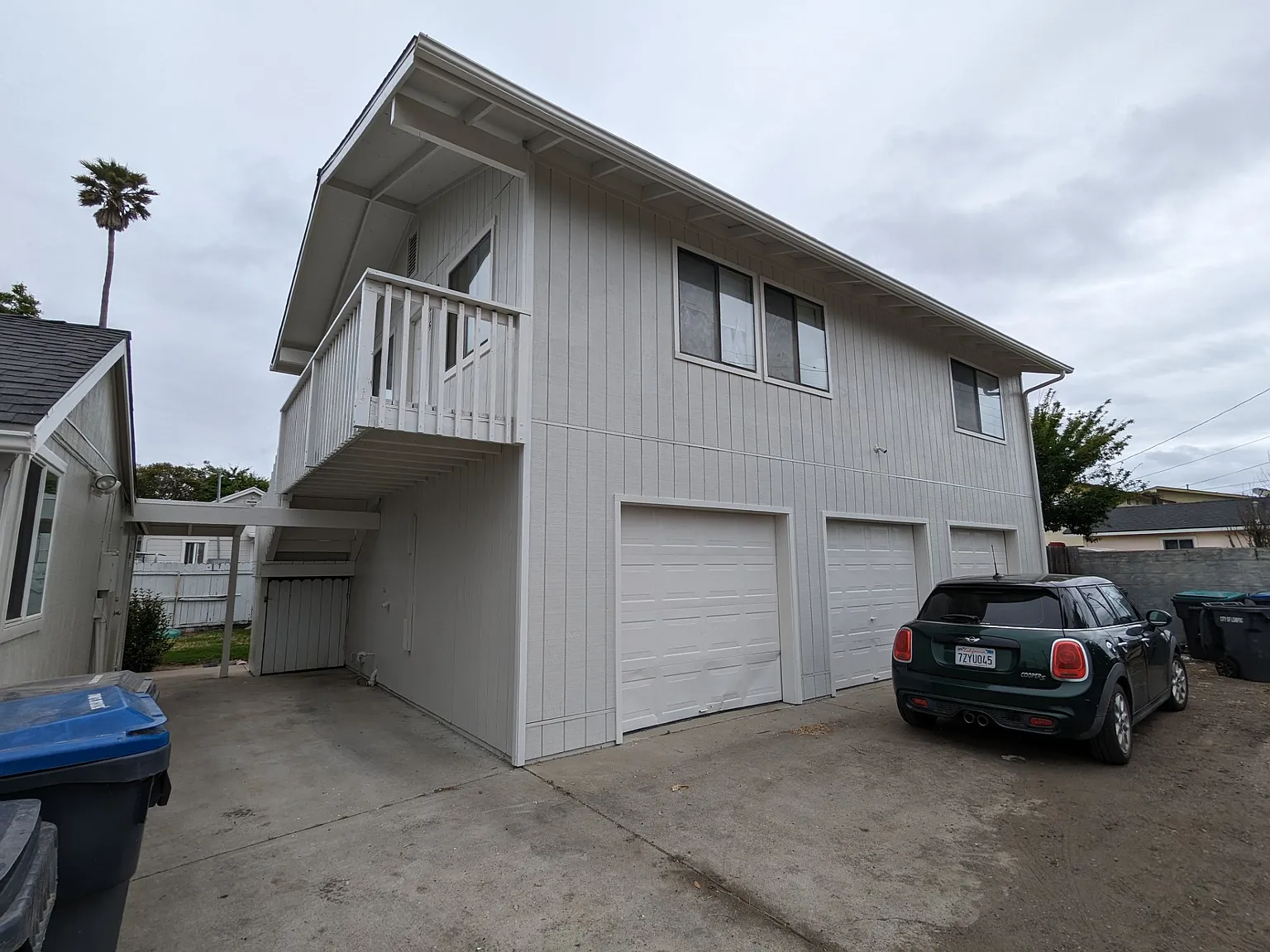2 bed, 1.5 bath, $1,895 — Photo 2