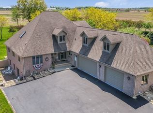 10955 W Barr Rd, Peotone, IL 60468