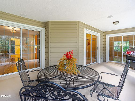 3rd image of 2070 Knittle Cir
