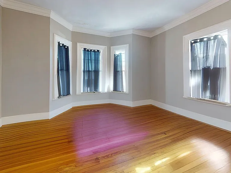12 Lyman St #1 — Photo 4