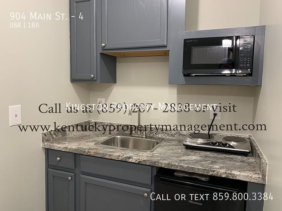 1st image of 904 Main St #4