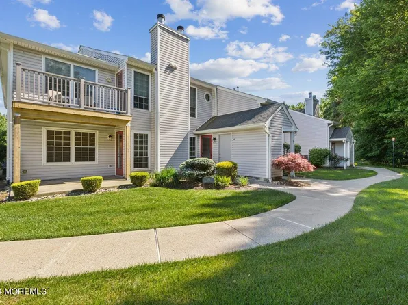 346 Mayfair Place, Morganville, NJ 07751