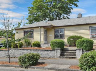 2103-2105 NE Sumner St, Portland, OR 97211