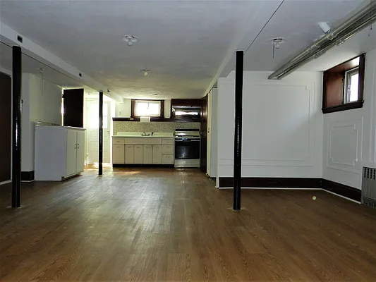 Sold by Platinum Home Sales Inc | media 24