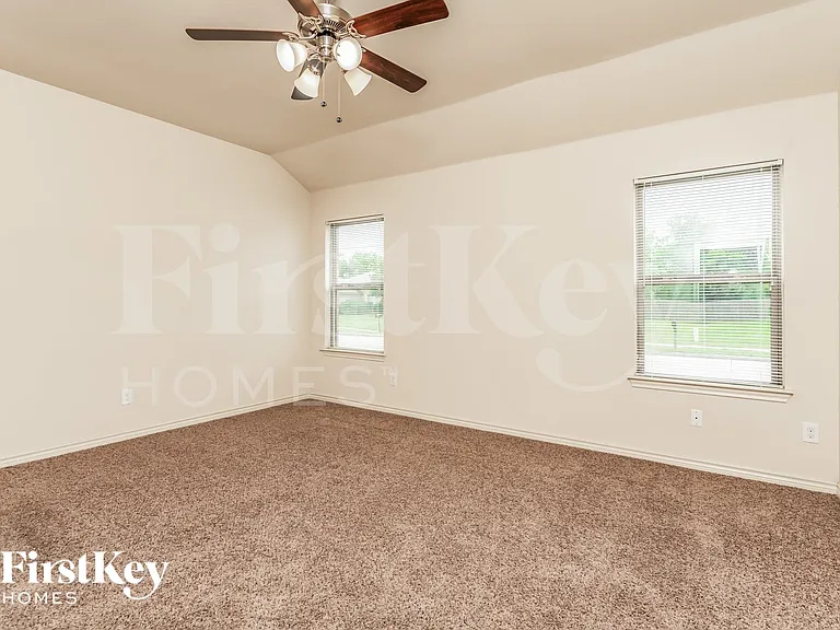 603 Cardwell Dr — Photo 9