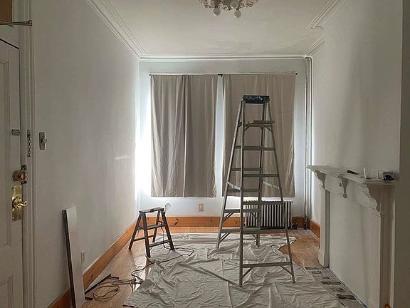 2nd image of 10-47 47th Ave #1L