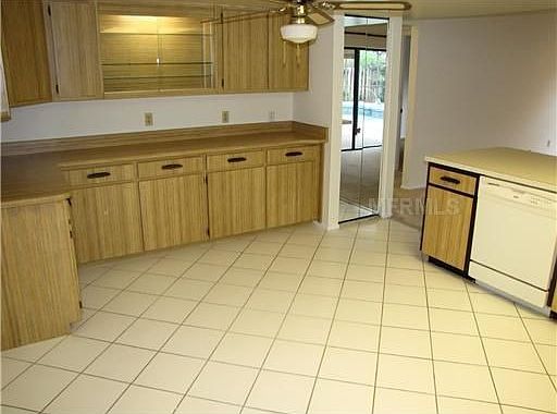 3rd image of 4108 Summerdale Dr