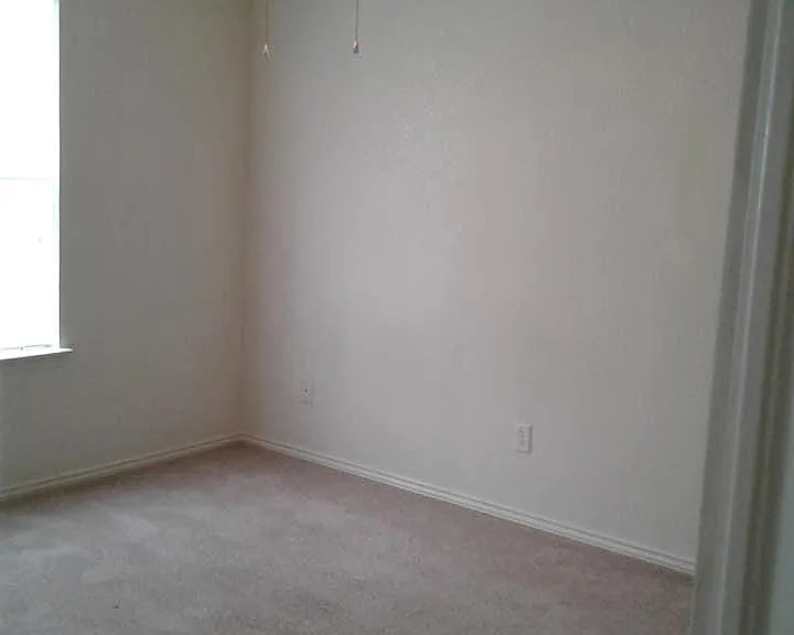 5804 Redstone Dr — Photo 6