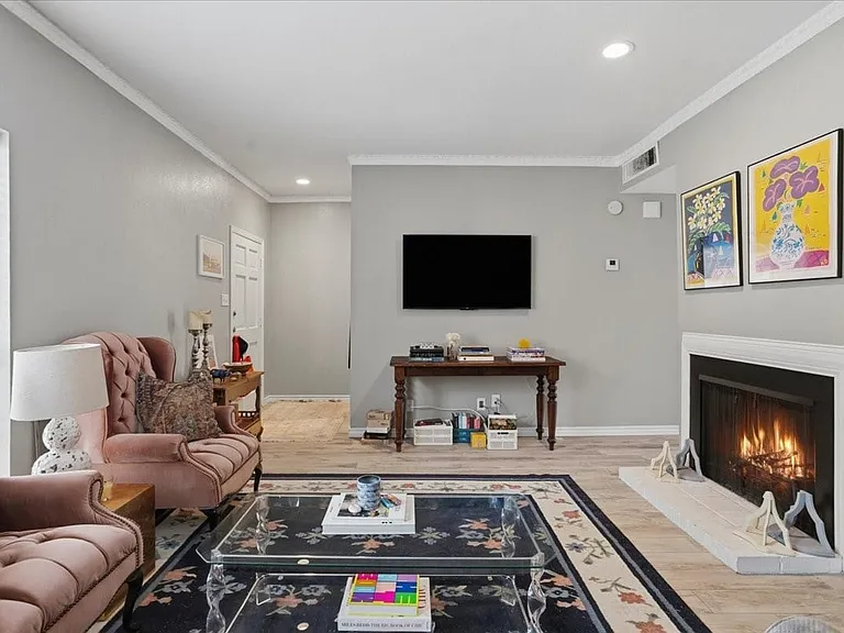 4345 Bellaire Dr S #235S — Photo 9