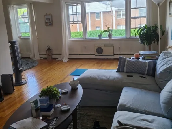 565 Grove St A-16 #16, Clifton City, NJ 07013